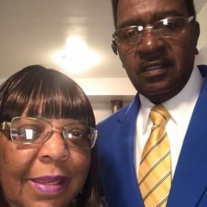 Meet your Posher, Francis